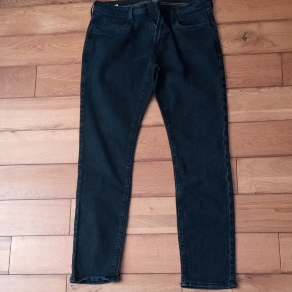 Nickel And Iron Classic Black Slim Fit Jeans for Men